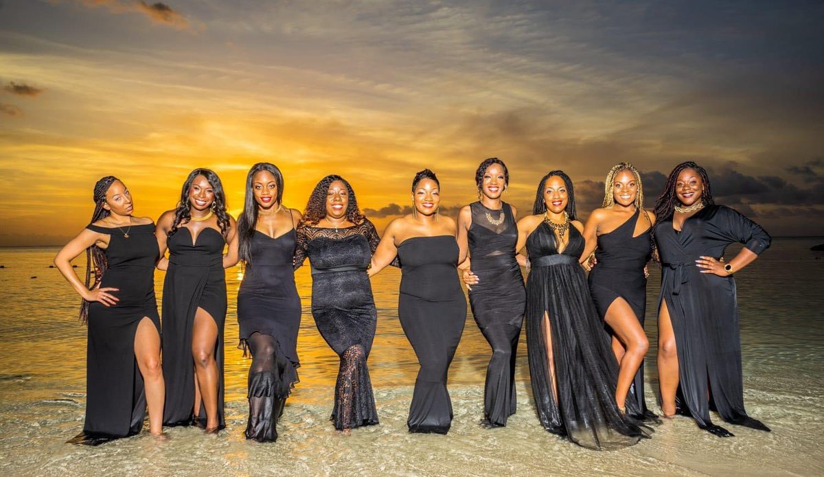 Momploydent's tweet image. It’s my Deltaversary!! #sacstatemade #nulambda #spring04 #10hearts1love #DST #DeltaSigmaTheta