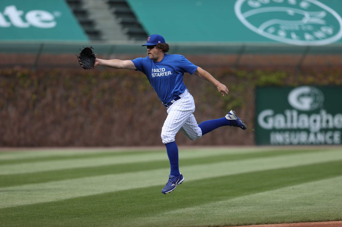 Cubs's tweet photo. Twitter: “What’s happening?”

Us: https://t.co/UTNimZarkK