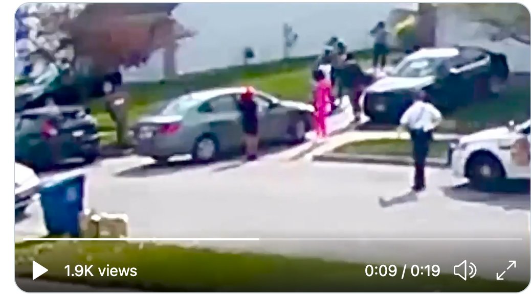 This is a classic problem in American policing. From the moment he arrives, it's one guy dealing with 4 people fighting. At this point in the video, only screaming is happening, and yet because he's got no backup, he walks with his hand on his pistol anyways.5/