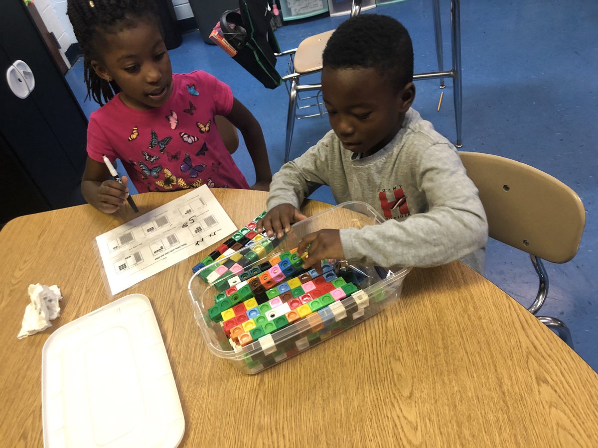 can_howard_'s tweet photo. Room 112 had a great afternoon of revisiting math centers. Such a great review day! @Morgan_Green11 @adrychat @mesdebby https://t.co/ly1Q4Z2oy6