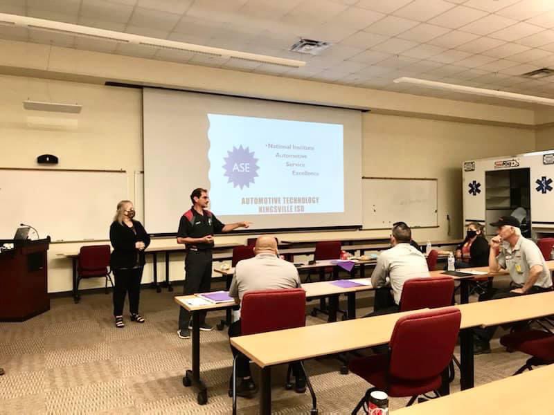 GoMightyBrahmas's tweet photo. Special thanks to Neessen Chevrolet, #Goodyear, Jack's Auto, #AutoZone, #O’Reilly’s, and #CBC for their participation in the first Automotive Technology Advisory Committee meeting held today, April 22, at H.M. King High School. #CTE #BrahmaNation #BrahmaStrong @PerezCissy https://t.co/hWMaP8yEF2