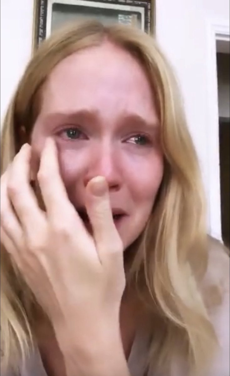 Tired of feeling like this. Tired of being torn apart indefinitely. <a href="/BorisJohnson/">Boris Johnson</a> <a href="/POTUS/">President Donald J. Trump</a> you do realise there are real people behind your elitist, xenophobic policies, right? Binational couples and families deserve MORE. WE MATTER. #LOVEISNOTTOURISM #mentalhealthmatters