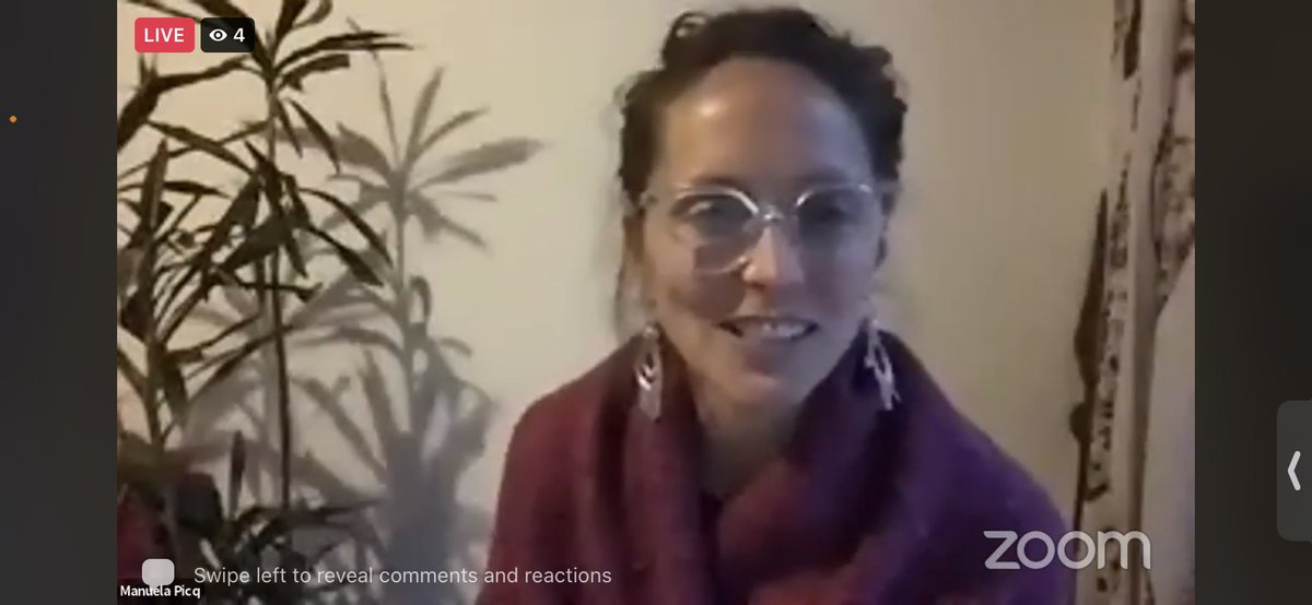 El gobierno de Correa mando a condenar a estudiantes,movimientos indígenas, mujeres indígenas. Pero al mismo tiempo se vio que hubo representantes indígenas. Simplemente fue fraude, y tuvo que ver con acuerdos escondidas entro estos representantes indígenas y el gobierno.