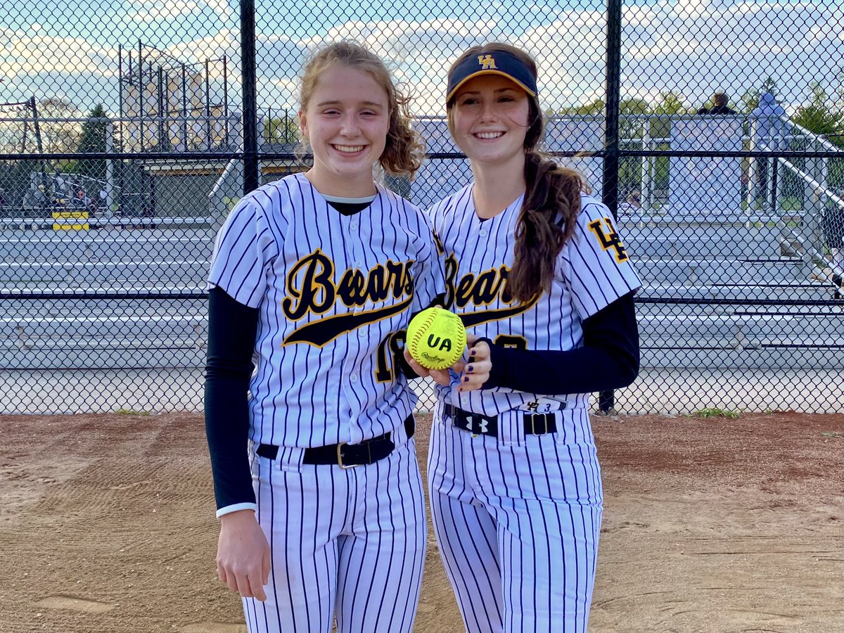 UAHS Softball (@uabearssb) on Twitter photo A masterful no-hitter for junior pitcher <a href="/CLangmeyer16/">Caroline Langmeyer</a> in our 7-1 win tonight, with a little help from her catcher, <a href="/averyecobb3/">acobb</a>. <a href="/UAHSAthletics/">uahsathletics</a> #GoBears A masterful no-hitter for junior pitcher <a href="/CLangmeyer16/">Caroline Langmeyer</a> in our 7-1 win tonight, with a little help from her catcher, <a href="/averyecobb3/">acobb</a>. <a href="/UAHSAthletics/">uahsathletics</a> #GoBears