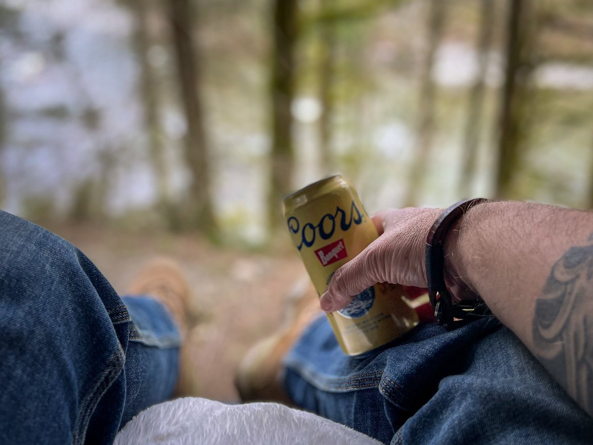 Mat Chacon - Dragon Slaying Man of The People (@thevrceo) on Twitter photo Today was a good day. Spent some time taking photos outdoors. Now Iām just hanging out by a stream enjoying a couple yellow jackets (aka <a href="/CoorsBanquet/">Coors Banquet</a> beers). What a way to celebrate #EarthDay š¤š¤ Today was a good day. Spent some time taking photos outdoors. Now Iām just hanging out by a stream enjoying a couple yellow jackets (aka <a href="/CoorsBanquet/">Coors Banquet</a> beers). What a way to celebrate #EarthDay š¤š¤