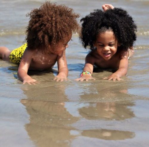 "In every life we have some trouble, but when you worry you make it double! Don't worry, be happy"
-Bobby Mcferrin #alohaziplinesnorkeltour #snorkel #happy #kids #beach #bobbymcferrin https://t.co/ARcjTPqZ8v