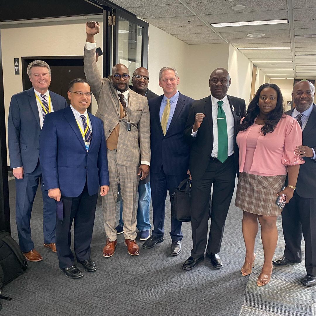 AttorneyCrump's tweet photo. Congrats to all of the legal pros who contributed to the hard-fought Chauvin trial victory! Many people, including those not pictured, worked tirelessly to turn the Floyd family’s pain into purpose! https://t.co/1CNWaYGBHU