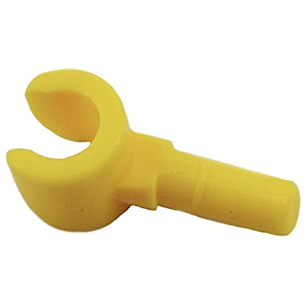 PubicZirconium's tweet image. imagine if you were getting jacked off by someone and their hand felt really smooth so you think "wow they must use a lot of lotion and shit" but then you look down and they have a fucking lego hand