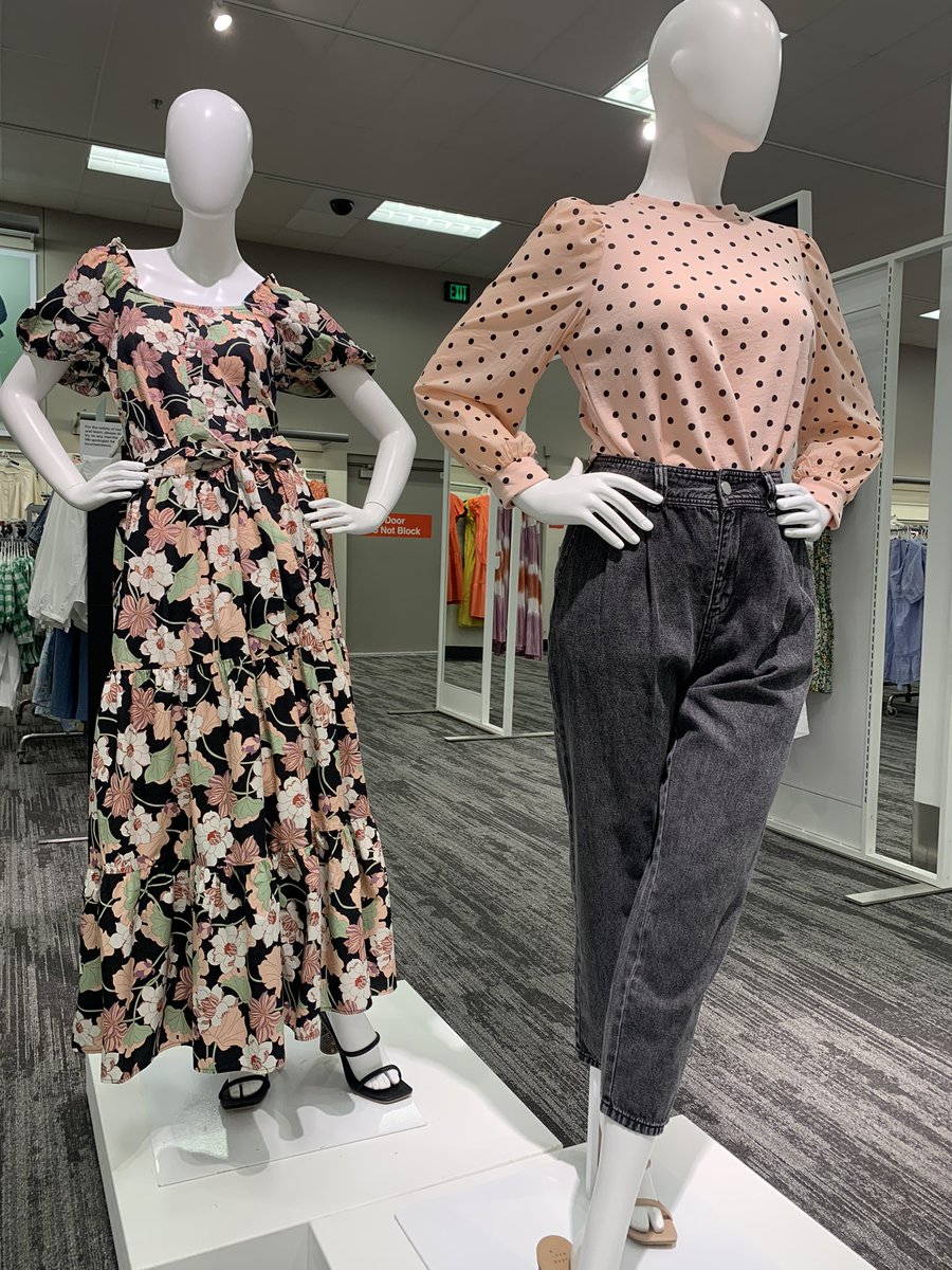 ZoieWilliams16's tweet photo. SAY (who)WHAT(wear) 🤩 I was able to partner with an amazing new leader on this! Great job @TargetMarixa! @T1286V @Target_David @b_1286 @CT1286 @hasty_sarah28 @jessicavv1286 @vml_flo_72 https://t.co/1IBB6ZDwUT