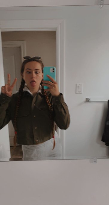 Caption this https://t.co/ylxhQuznSo<a href="/tag/twitchstreamer"class="tags"><span>#twitchstreamer</span></a><a href="/tag/twitchstreaming"class="tags"><span>#twitchstreaming</span></a><a href="/tag/digmon"class="tags"><span>#digmon</span></a><a href="/tag/dig"class="tags"><span>#dig</span></a>