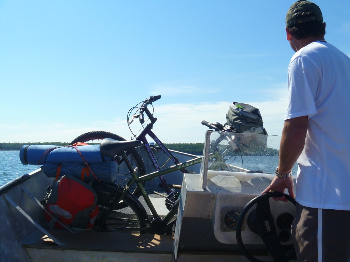 While there I bought a second bike for visitors, fixed it up, and sold it again at the end of the summer. I biked to the grocery store, the beach, the North End.  @kent_fisher visited and we biked to Dartmouth, chartered a dingy, and camped for a night on an island in the Harbour.