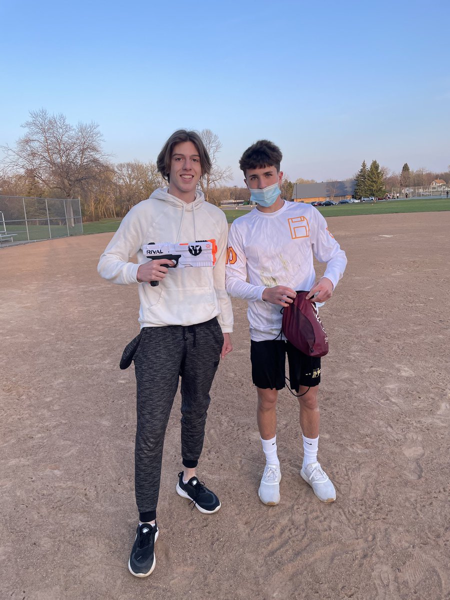 colbicarlson's tweet photo. Lesssss Gooooo 3v2 @mg_assassins https://t.co/A0u4gUvMOV