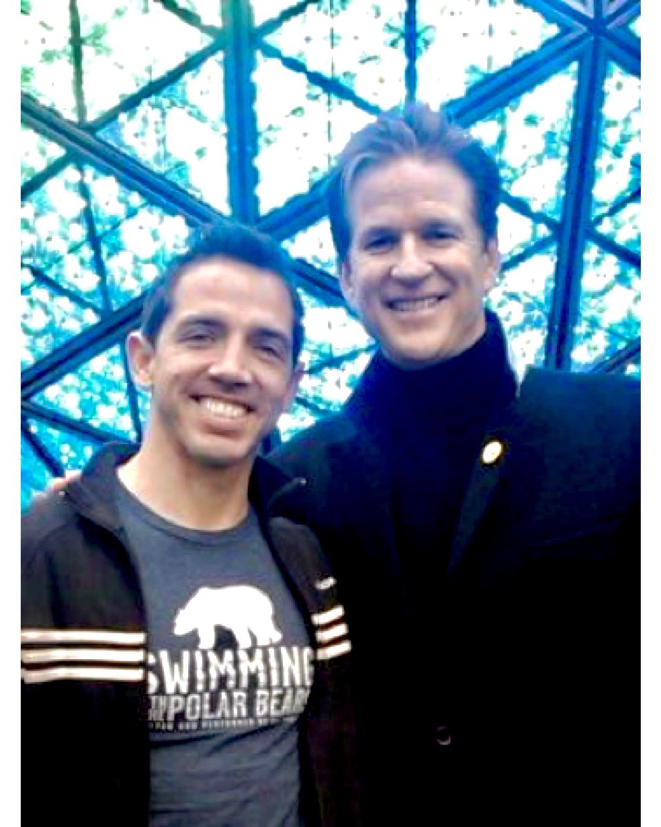melengland's tweet photo. HAPPY #EARTHDAY! On EarthDay2009 I premiered my soloshow “SwimmingwPolarBears” OffBwy as benefit 4 @algore’s @climatereality project. Watched TimesSquare ball drop w/@matthewmodine &amp; invited to bring play 2 UN ClimateSummit. Thank you 2day @potus @joebiden! #hope #savetheplanet❤️ https://t.co/S9Khvhdh3e