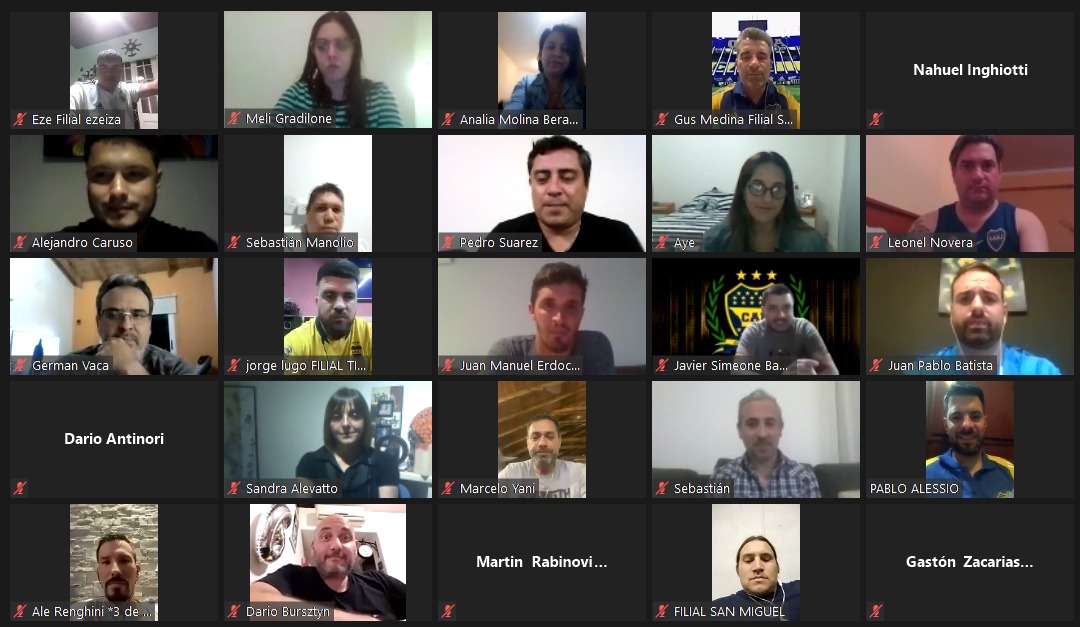 Hoy nos reunimos con los referentes de Filiales para planificar el trabajo de las próximas semanas.

💙 Entregas de carnets de socias y socios 
💛 Nuevos beneficios xeneizes
💙 Entrega de diplomas del taller de dirigentes
💛 Charlas online con dirigentes del Club 

#BocaFiliales