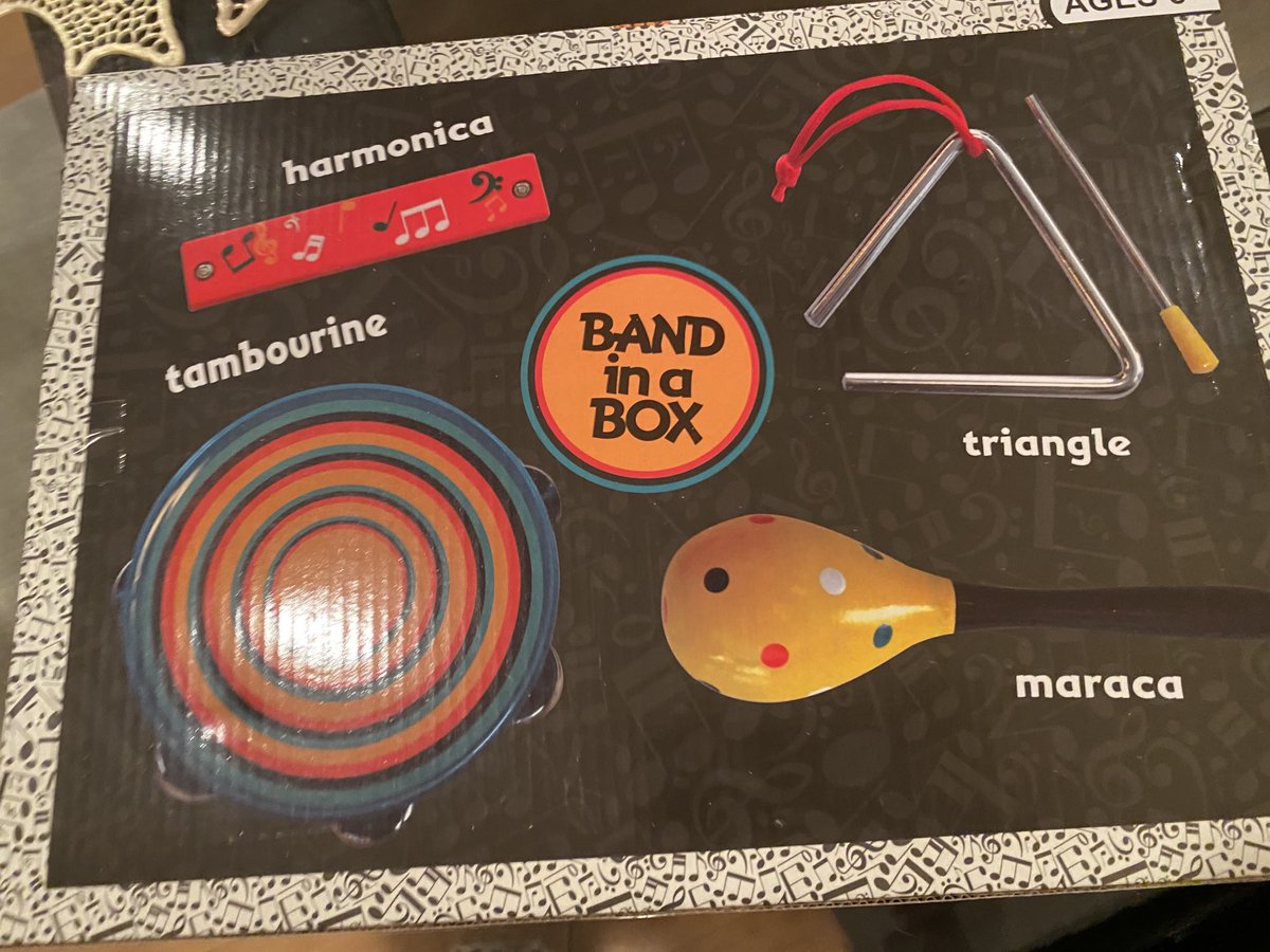 StephenEPearcy's tweet photo. Get your “Band in the Box”, only thing missing is the back up dancers and the re recorded music, Instant rock muppet.🤘🏻☠️🤘🏻 on isle 5, near the eye make up and hair spray. #letthereberock #backstagepast #bandinabox https://t.co/yVMpksA1g9