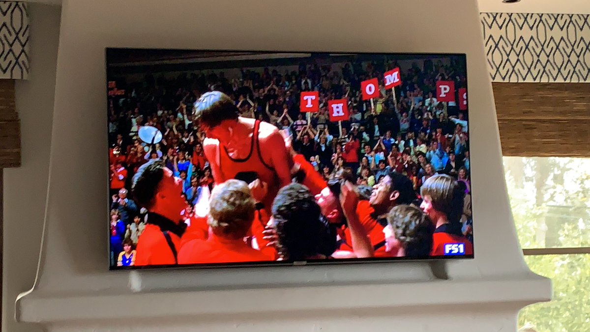 elee4224's tweet photo. @Theoldp @MatthewModine congrats Louden! Never gets old! https://t.co/QgxcZpu3jY