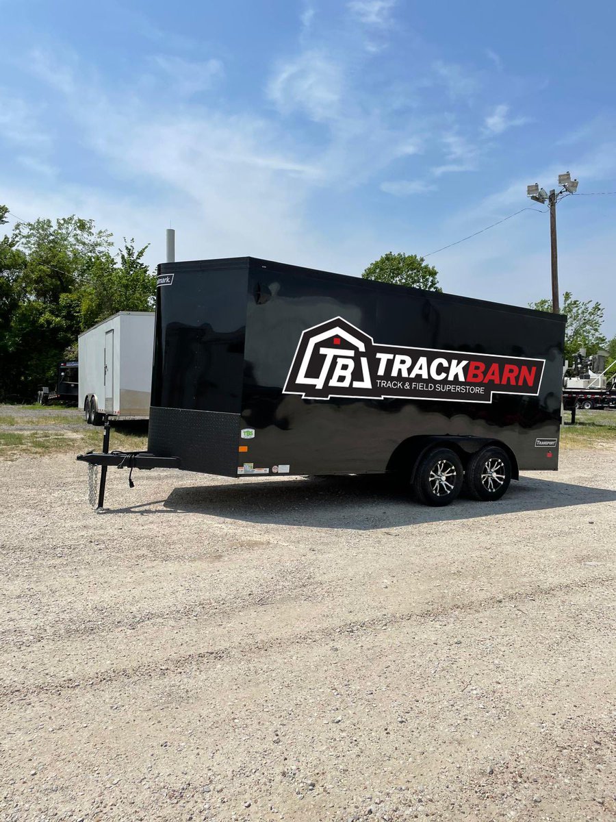 I ❤️ My #Trackbarnfamily tweet media