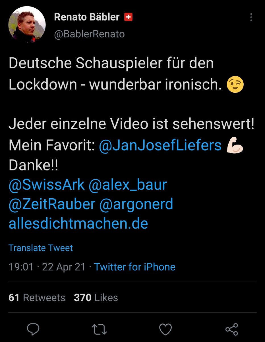 Unter den ersten Tweets mit dem Triple-Hashtags waren führende Twitter-Querdenker und Durchseucher.Es ist also völlig klar was das Ziel war und welche Gruppe als Amplifikator genutzt werden sollte.19:01 ging es los.