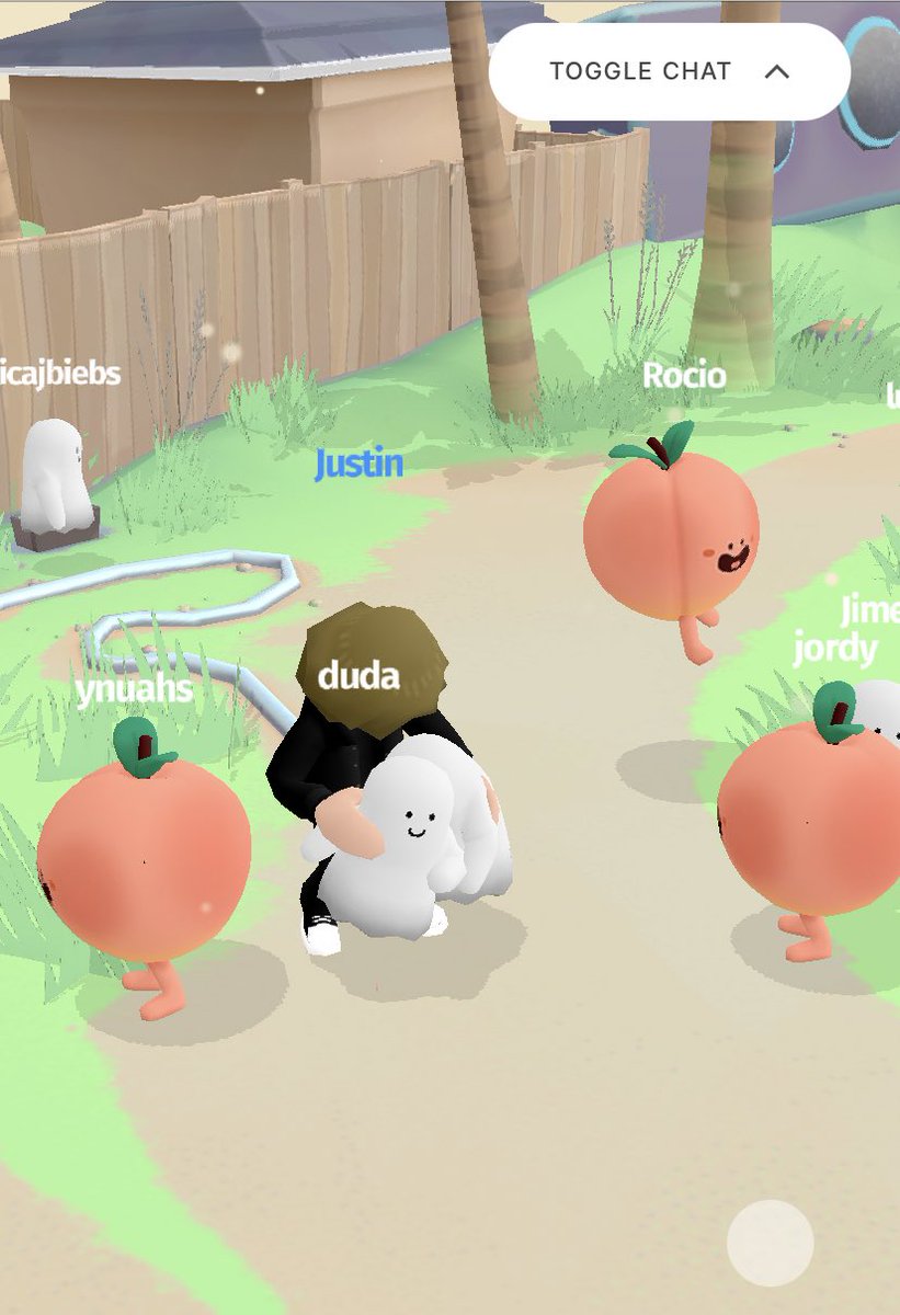 ghostingbieber's tweet image. justin hugged me, life is complete 🥰