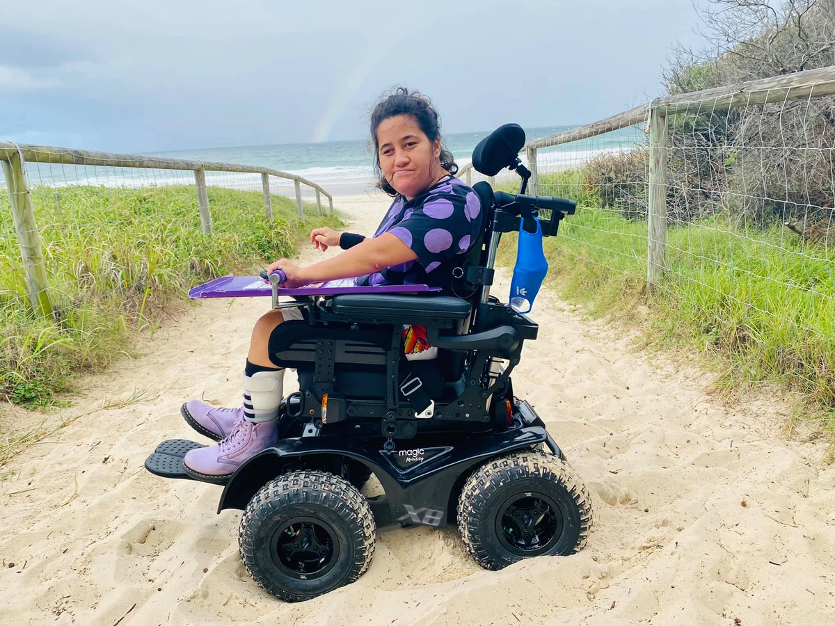 MagicMobility's tweet image. This #FeelGoodFriday, Marlena found a pot of gold (an #ExtremeX8) at the end of the rainbow. Her aspirations have been exceeded with the delivery of her X8. Her newfound independence means she can #GoAnywhere, when and for how long she chooses.  #Becausetheworldsnotflat