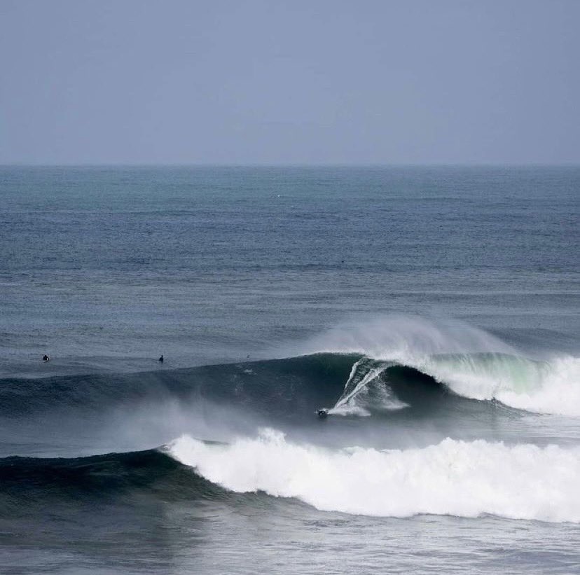 surfingmaps's tweet photo. Bells has been off the hook with this mornings monster swell captured by 📷 @surfing.matters. Happy Earth Day 🌎 #bellsbeach https://t.co/y3xhUPqg0t