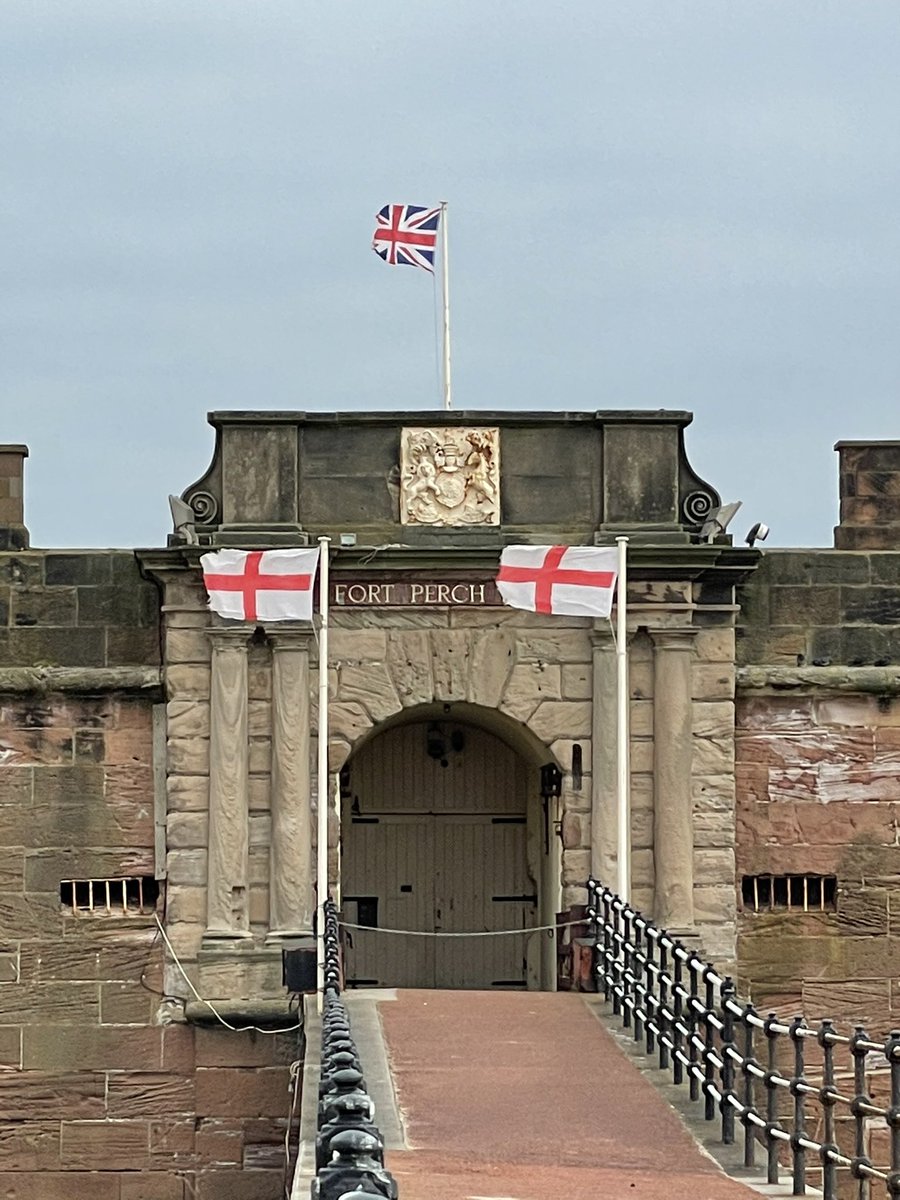 WirralSocialRun's tweet photo. Happy St. George’s Day, we’ll be back here soon, very soon...
#StGeorgesDay #wirral #socialruns #socialrunning #trailrunning #runninggroups #runtogether #runhappy #wirralsocialruns https://t.co/JsS5xbjNsQ