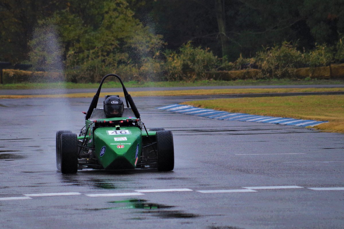 fsae_uufd's tweet photo. 新歓用のLINEグループを作りました!
現役メンバーとお話ししませんか?
UUFDに入りたい方、まだ決めてはいないけど興味がある方はDMでお気軽に連絡ください😁
#UUFD #宇都宮大学 #春から宇大 https://t.co/Zv6OwFVqj8