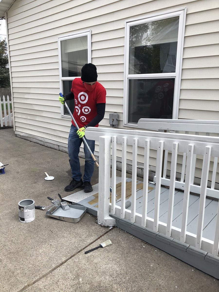 Lindsey Currie (@lindseyt0632) on Twitter photo Today was a little cold but that didn’t stop D134 from getting out in the community and doing some volunteer work. Thank you to all who volunteered your time today and I look forward to seeing you all at the next event! <a href="/Summer_K_W/">Summer Hickok</a> <a href="/MelanieRinke/">Melanie Rinke</a> <a href="/garmtgt/">George Armstrong</a> <a href="/couch_jesse/">Jesse Couch</a> Today was a little cold but that didn’t stop D134 from getting out in the community and doing some volunteer work. Thank you to all who volunteered your time today and I look forward to seeing you all at the next event! <a href="/Summer_K_W/">Summer Hickok</a> <a href="/MelanieRinke/">Melanie Rinke</a> <a href="/garmtgt/">George Armstrong</a> <a href="/couch_jesse/">Jesse Couch</a>