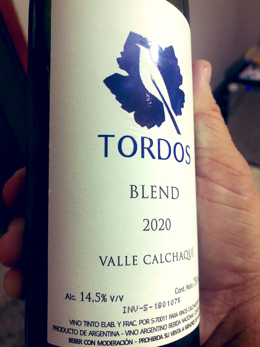 ghsaaby's tweet photo. Dieguito; Maxi; Paco... perdón por la falta de lírica y capacidad poética; pero.... QUE PEDAZO DE VINO!!! Lo abrís y es hermoso; si dura una o dos horitas... tremendo! Gracias! https://t.co/yF0SqsWbOr