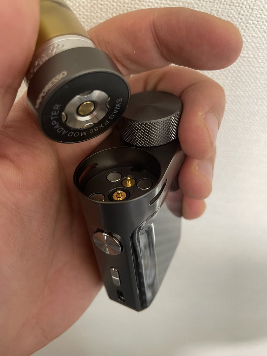 _deded_'s tweet photo. SWAG PX80が着弾。これいい。いざとなればPodも使えるし。
#vape #vaporesso https://t.co/pMd8TVKoTU