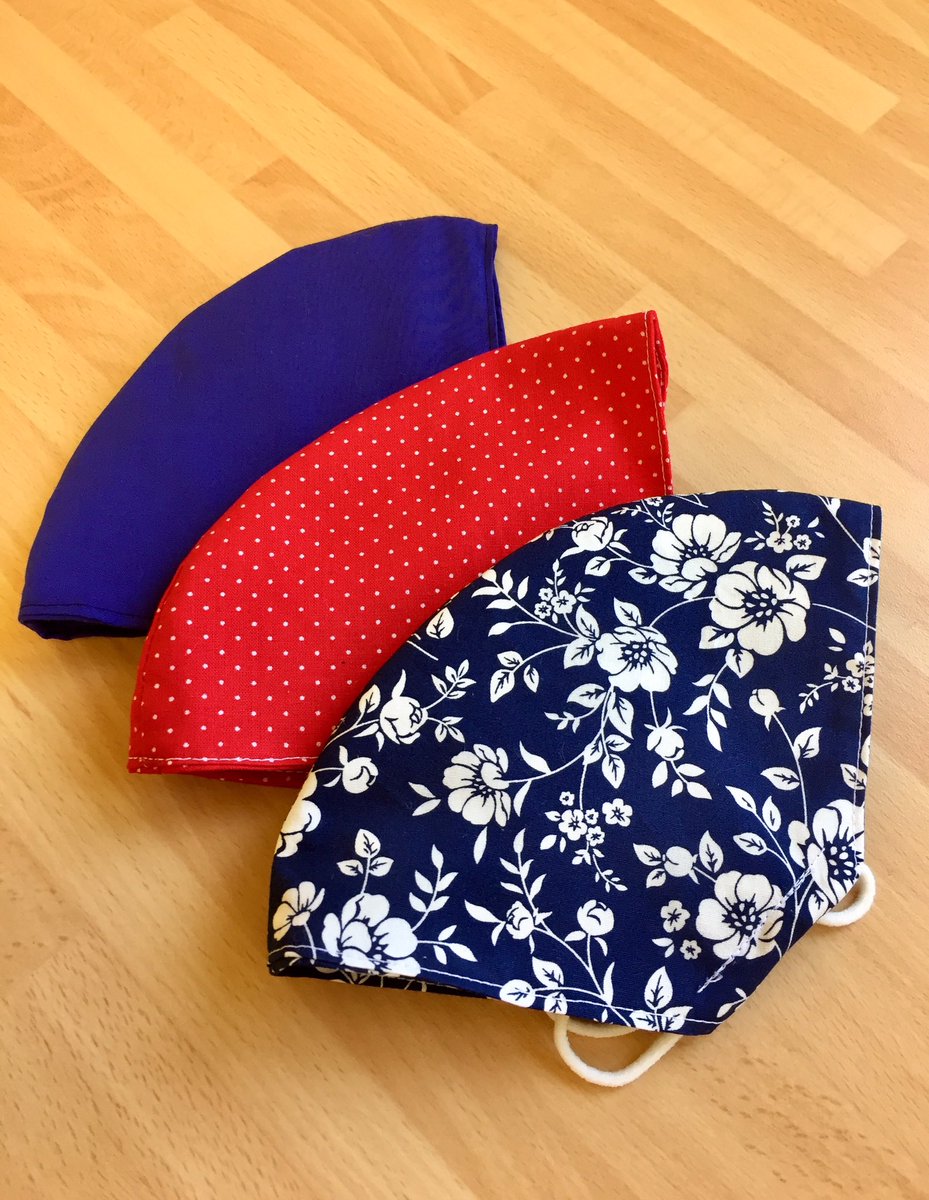 lilrosedesign's tweet image. Love a good splash of colour , got some red begonias yesterday for the garden, reminded me of my red polka facemasks - nice ,bright and spring fresh! ( pink,purple and navy polka available too ) 
littlerosedesign.ie/products/adult…
#facemask #masks #reusablemask #washablemask #fabricmask