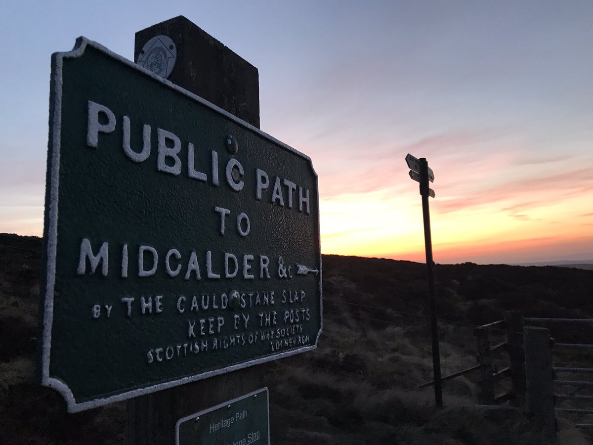 reizkultur's tweet image. 1st cycling the ‘Thieves Road’ between West Lothian &amp;amp; Little Vantage - a fab crossing of the Pentland Hills from south to north. The last, and most challenging section, is part of the Edinburgh Boundary route. It’s in the best condition to cycle just now. komoot.com/tour/352553473…