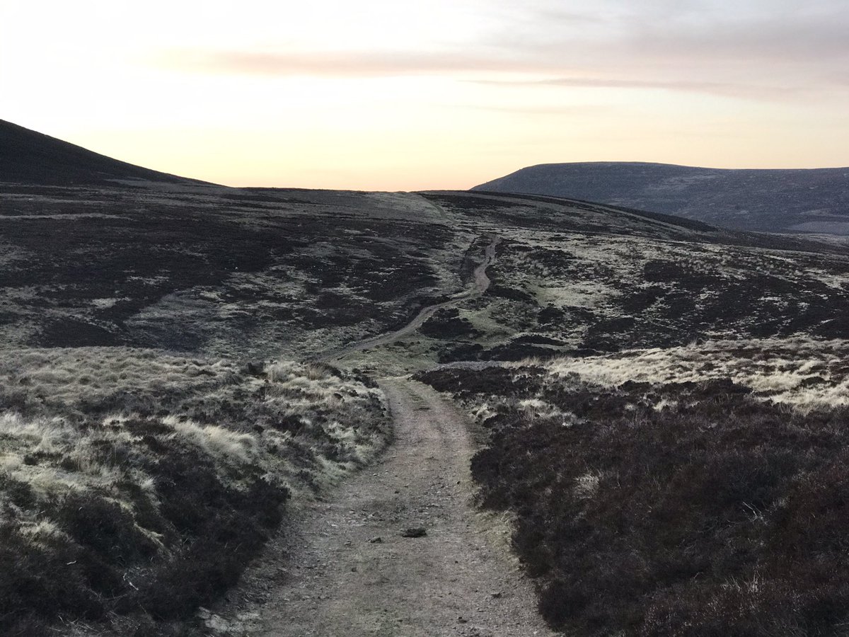 reizkultur's tweet image. 1st cycling the ‘Thieves Road’ between West Lothian &amp;amp; Little Vantage - a fab crossing of the Pentland Hills from south to north. The last, and most challenging section, is part of the Edinburgh Boundary route. It’s in the best condition to cycle just now. komoot.com/tour/352553473…