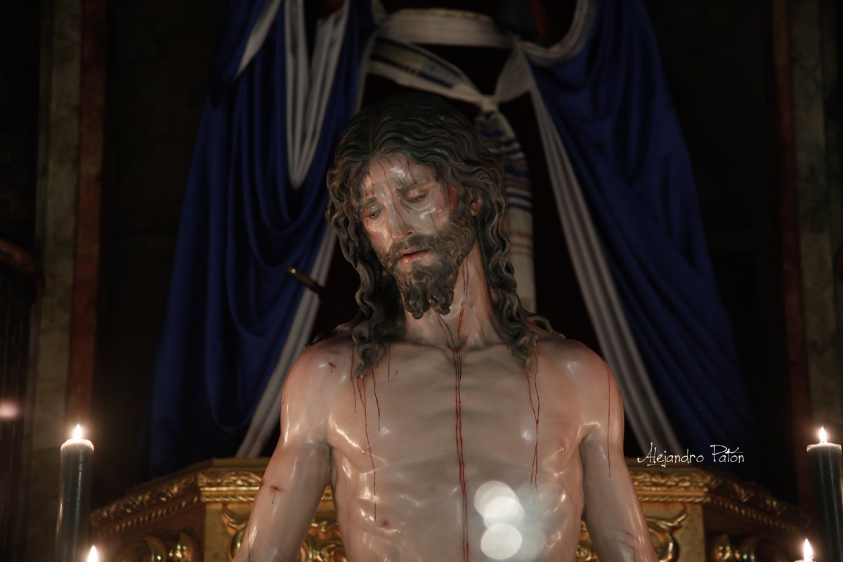 🌞 #BuenosDias hermanos #FelizViernes #ViernesdeSantaCruz 

#EvangelioDelDía «En verdad, en verdad os digo: si no coméis la carne del Hijo del hombre, y no bebéis su sangre, no tenéis vida en vosotros»

📲
#VerdeyNegro💚🖤 #TDSCofrade

📷 @AlexPfotografia