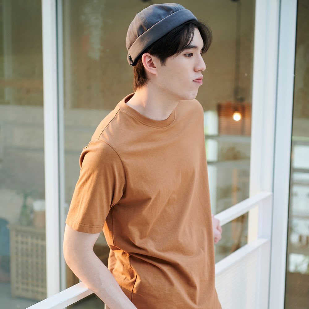 OTeeBkk's tweet photo. Match ง่ายๆ ในสไตล์คุณเอง

#OTee #OTeeBkk #basic #tee #tshirt #hot #basic #solid #cotton #musthave #minimal #streetwear #taechayapat #model #mixnmatch #style https://t.co/qKY0xIo5uW