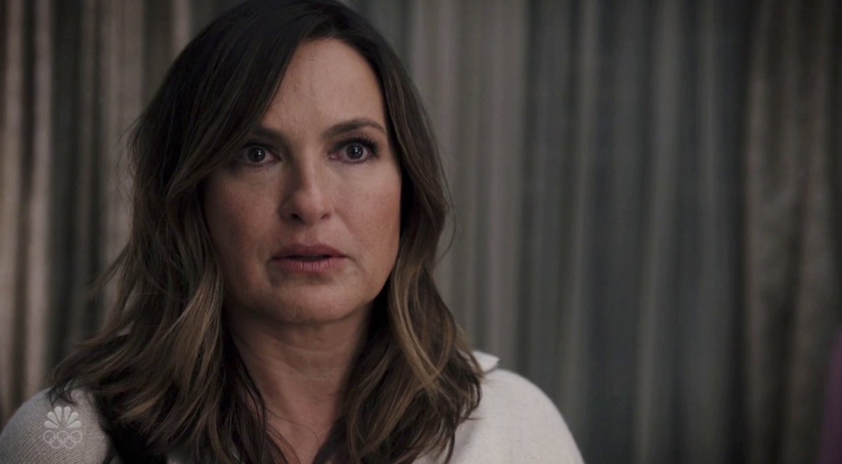 anchors_ahoy's tweet photo. Thursday’s are full of pain. 

#GreysAnatomy #OrganizedCrime https://t.co/NRftJ7H1yX