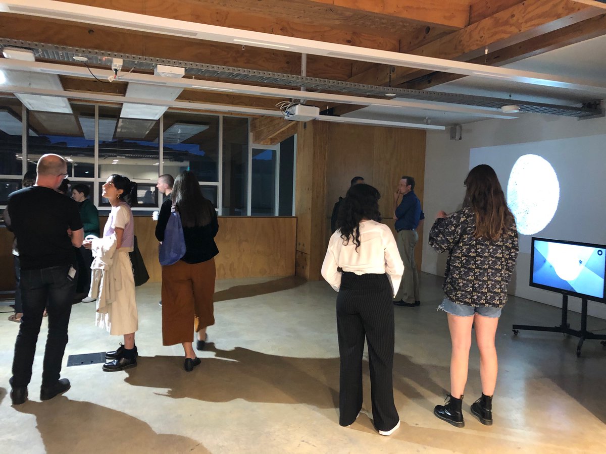 Polish modern art - surely something to follow.
Level C, Te Ara Hihiko, Block 12, College of Creative Arts
Massey University, Wlgt. 

Invisible is an international travelling exhibition of 21 artists from Polish, American, and New Zealand universities! 

Enjoy till May 20