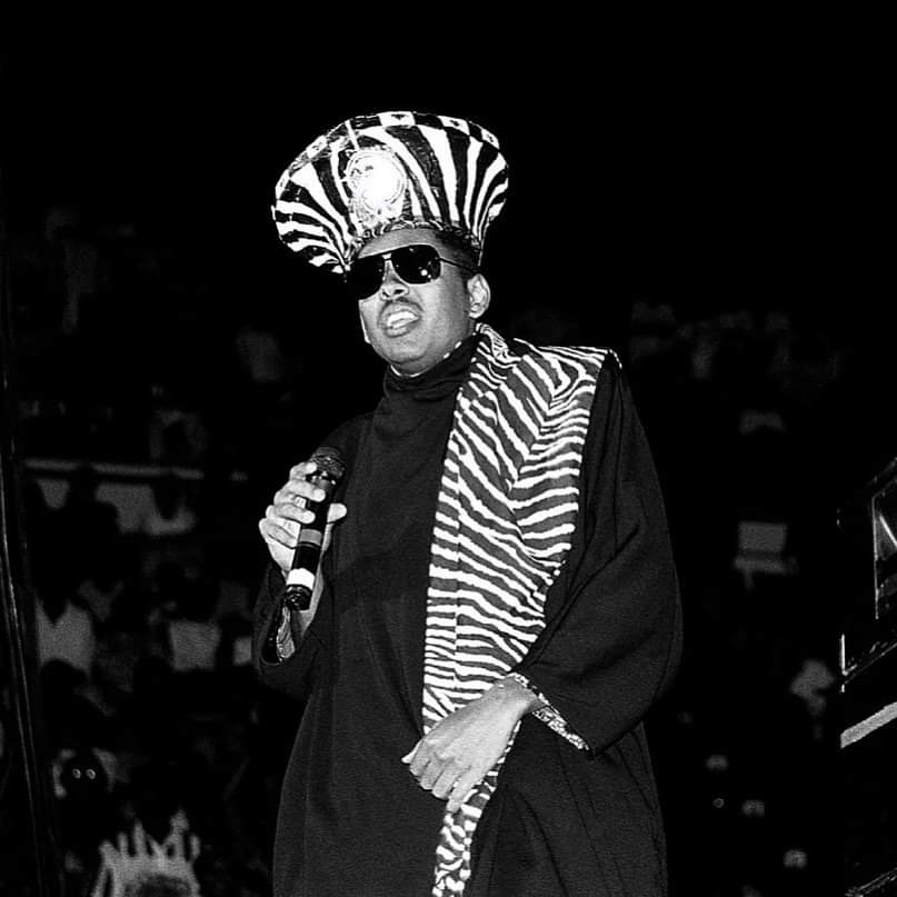 progress805's tweet image. Rest In Power Shock G.🙏👑💙

#ShockG #King #RestInPower #RIP #RIPShockG #HumptyDance