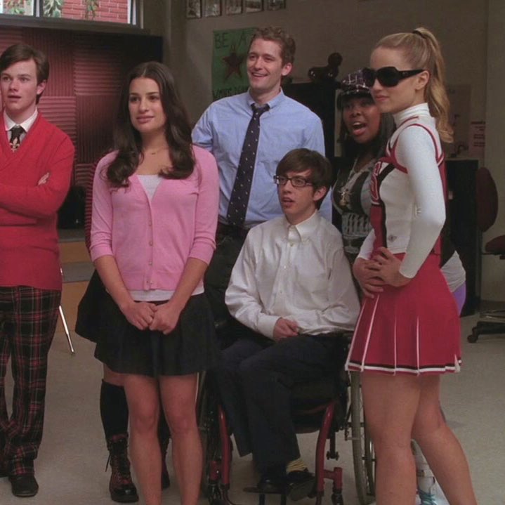 1x8 - mashupI bought that skirt lolPink is definitely Rachel’s color