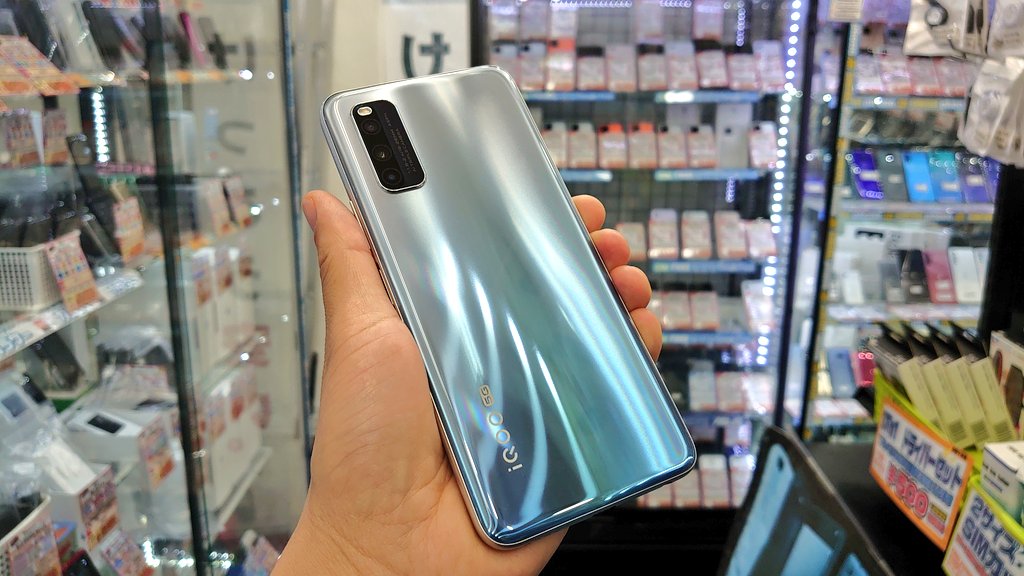 iosys_official's tweet photo. ☆グッドコスパただし...☆
Vivo iQOO Z1 5G Dual Galaxy Silver
RAM6GB ROM128GB 中国版
Dimensity 1000+搭載で44W急速充電対応!!
⏬商品ページ⏬
https://t.co/hyJE9LWAu6
Dimensity1000+はスナドラ865には劣るものの855+よりは良い性能らしいですよ♪(つづく
#イオシス #iQOOZ1 https://t.co/hYNcGqhYcU