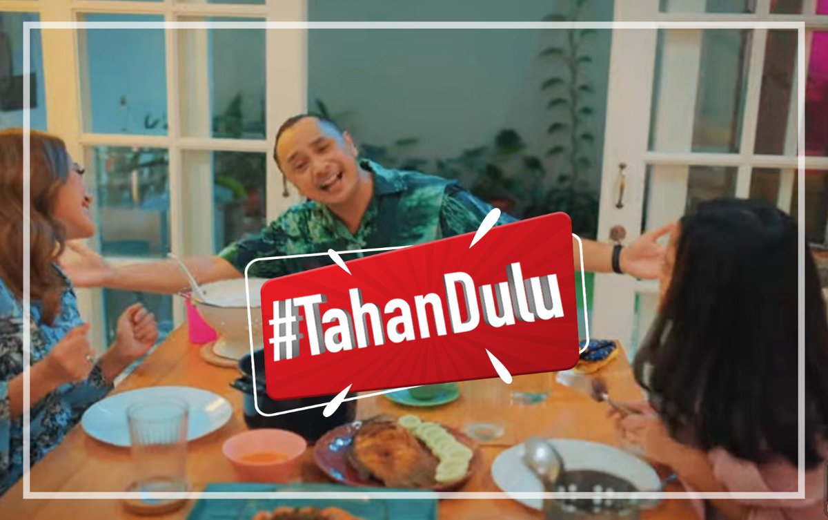 Plt. Ketum DPP PSI, Bro <a href="/Giring_Ganesha/">Giring Ganesha Djumaryo</a> bareng keluarga tercinta mengeluarkan single terbaru di Bulan Ramadhan ini lho!

Penasaran seperti apa lagunya? Yuk, tonton video klip nya disini: youtu.be/bz53WwyXSbM

#TahanDulu