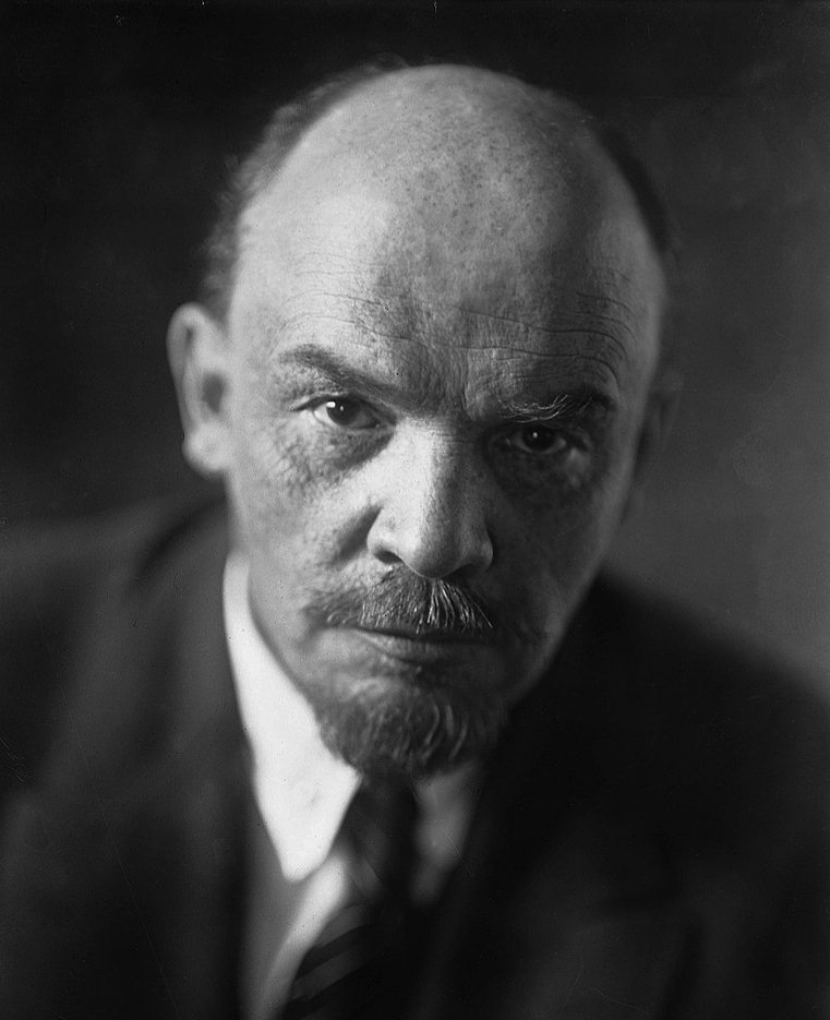 Umitaydin75's tweet photo. #Lenin151 https://t.co/r2p3Q9V991