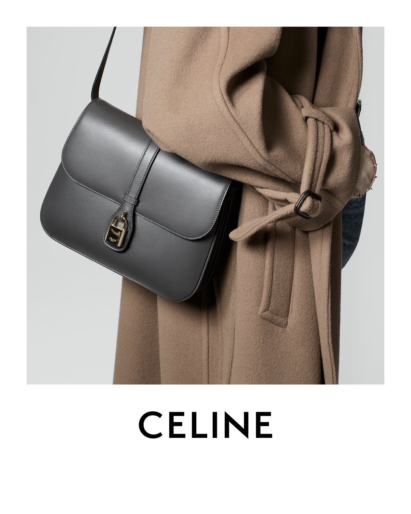 CELINE on X: CELINE WOMEN WINTER 21​ ​ TABOU STRAP CLUTCH​ INTRODUCING THE  NEW CELINE BAG​ ​ CELINE EMBROIDERED TEEN CRINO​ ​ 920 WORK HOURS​ 28  EMBROIDERERS​ 260 000 TUBE BEADS​ 46