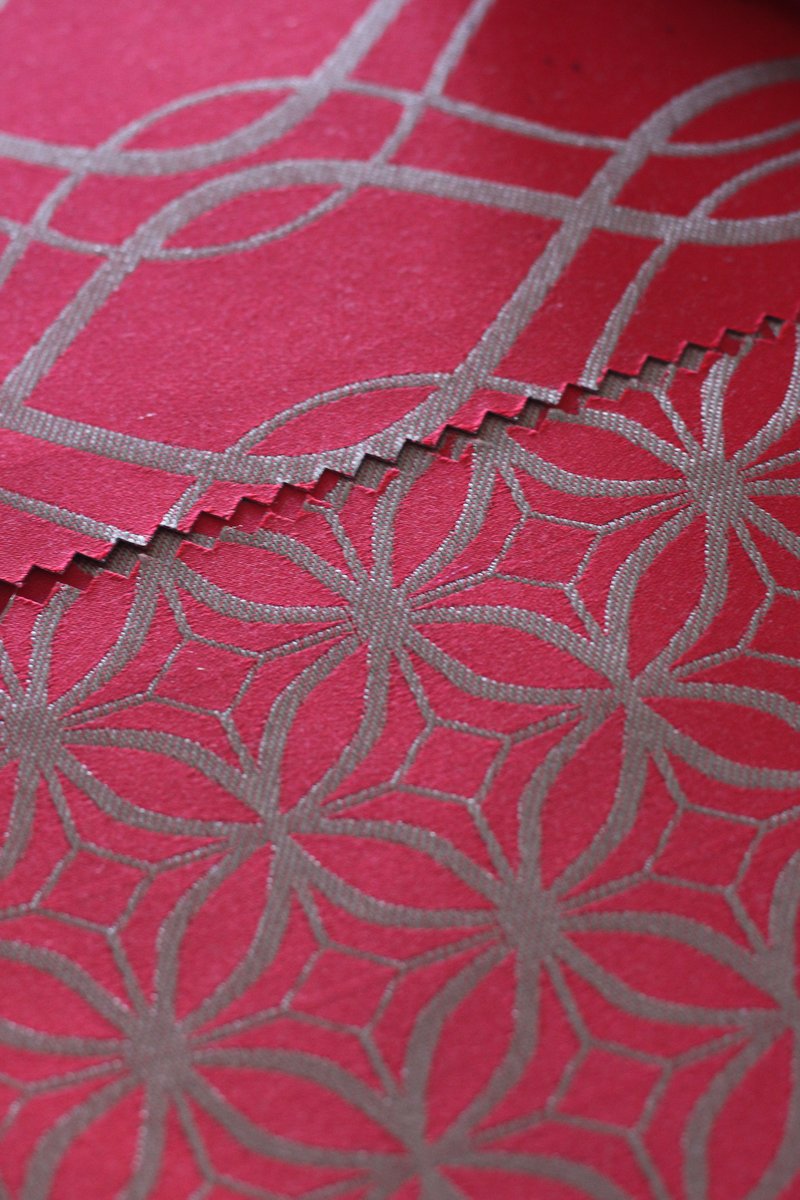 BridgeInteriorC's tweet image. We love a traditional print in an unexpected colour way!🌹
From KOBE, the Enchanted collection holds a mix of beautiful traditional prints in varying colourways. 

We love this fun pop of colour to add some life to a room scheme.