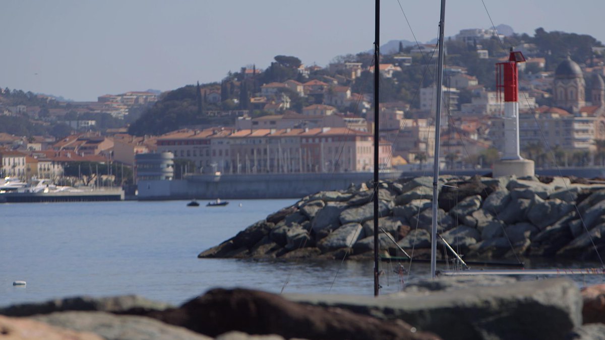 Pour sa prochaine édition de L'Europe dans tous ses états/Europe Now, <a href="/EuropeF24/">FRANCE 24 – Europe</a> vous emmène dans le sud de la #France 🇫🇷

🌞  #Fréjus #marseille #montpellier

"#COVID19 : La France compte sur l'Europe pour rebondir"

Rendez-vous sur les antennes de <a href="/FRANCE24/">FRANCE 24</a>.