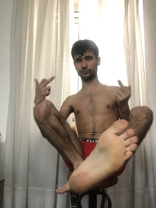 SIR ANGELO ♛’s pics and videos