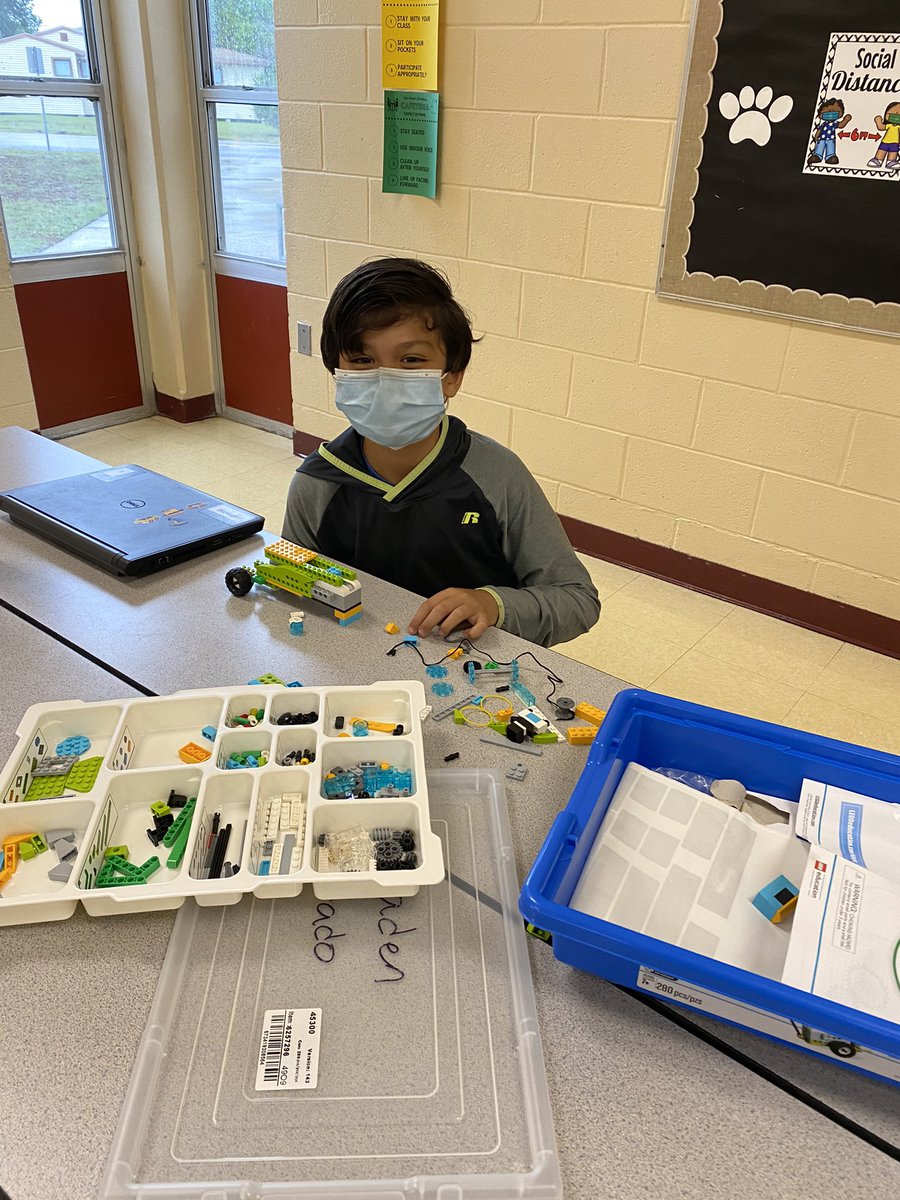 Sam Houston ES tweet media