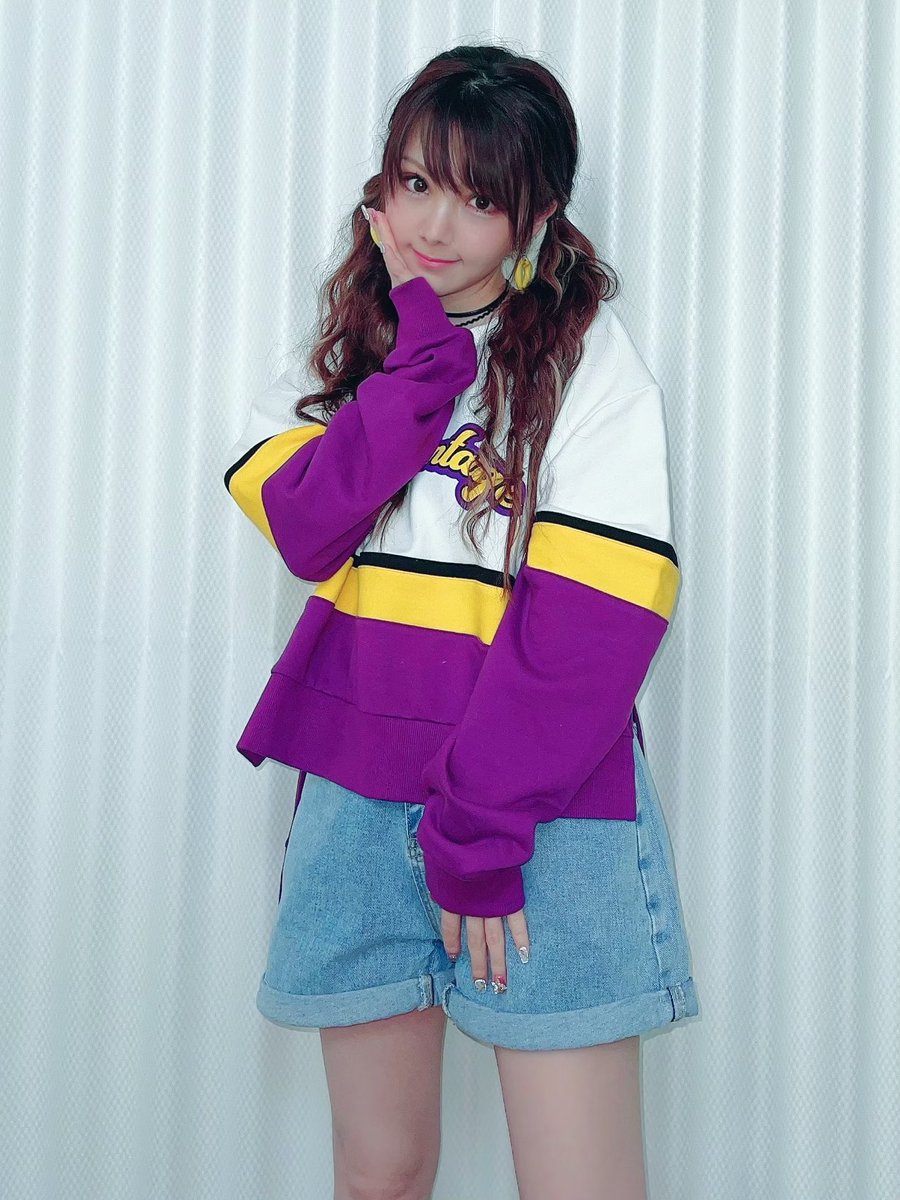 田中れいな 公式 私のかわいいかわいいお友達 さーや うさたにパイセン のブランド Rabintage が オープンしたんだってーー 紫 と緑 と黄色 かわいい組み合わせ さすが さーや 派手な服たっくさんあるけん ド派手になりたい方は お揃いにし 田中れいな 公式 私のかわいいかわいいお友達 さーや うさたにパイセン のブランド Rabintage が オープンしたんだってーー 紫 と緑 と黄色 かわいい組み合わせ さすが さーや 派手な服たっくさんあるけん ド派手になりたい方は お揃いにし