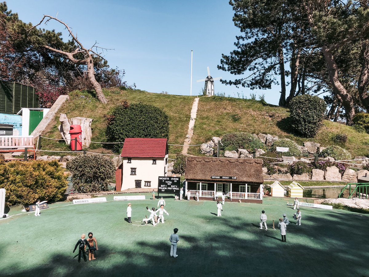 How lovely is the @TheModelVillage? The answer is very!!