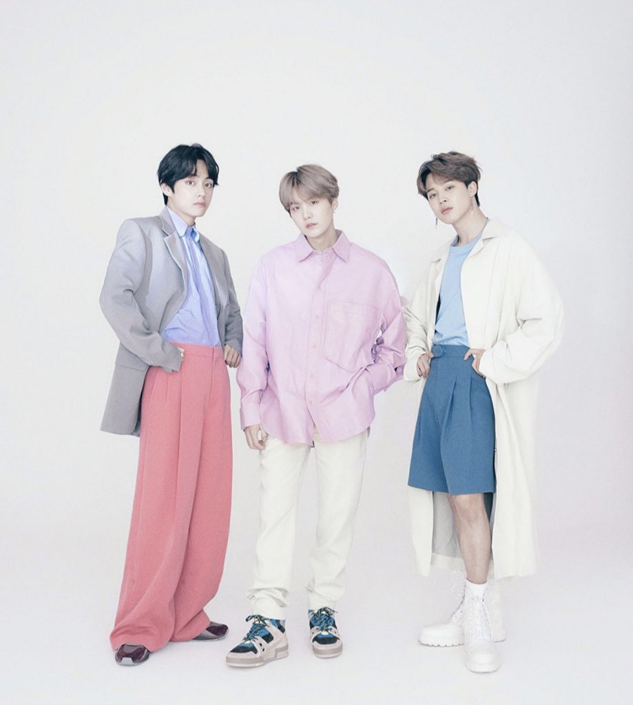 glittermagazine's tweet photo. #BTS Announced as New House Ambassadors for #LouisVuitton https://t.co/py4e5AnkI3